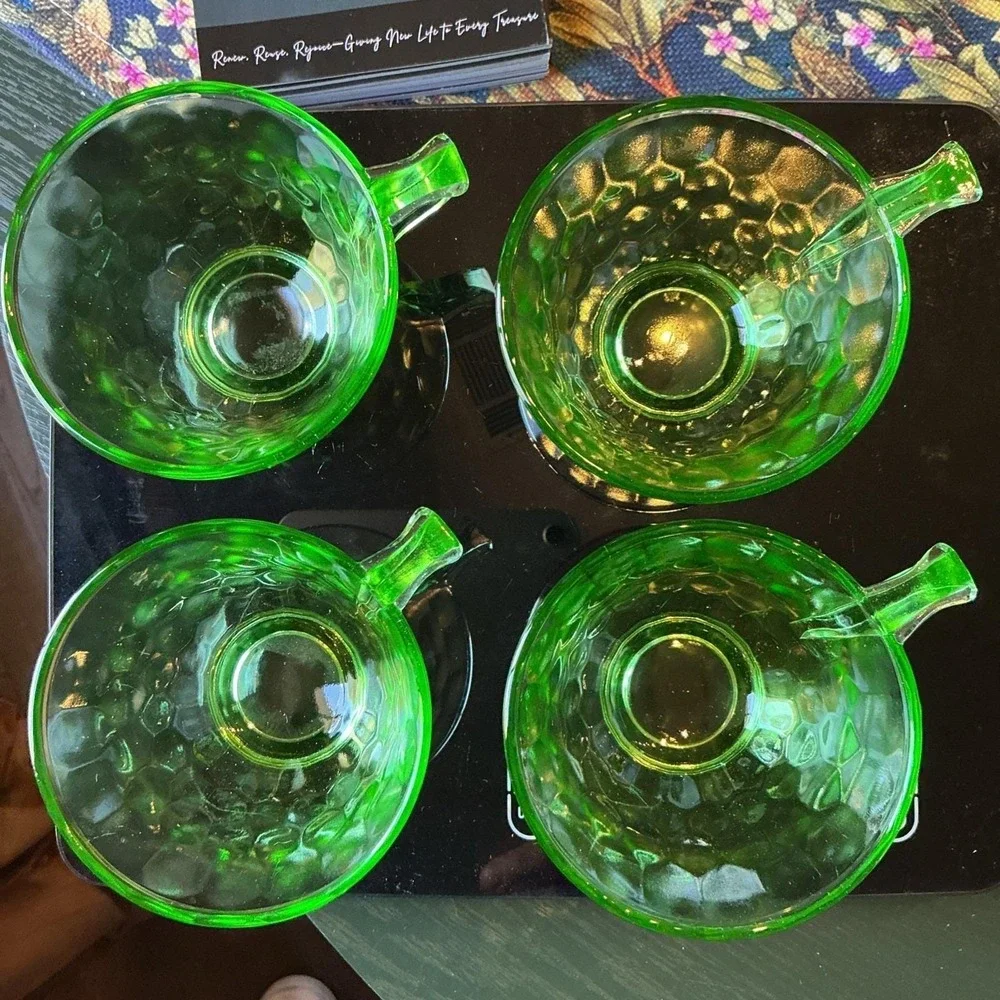 Green‎ Depression Coffee/Tea Cup Jeanette Honeycomb Hex Optic